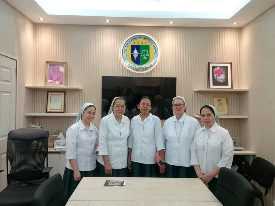 The Religious Sisters-Servants of the Holy Eucharist